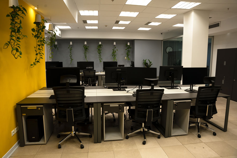 هوشمند نوگرا